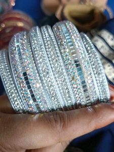 Sparkling Rhinestone Bangles Set
