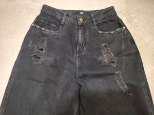 Women Trendy Ripped Black Denim Jeans