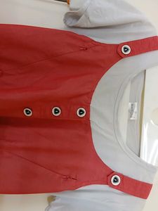 Feeding/ Maternity Wear