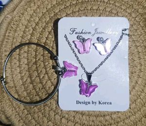 Charming Butterfly Jewelry Set
