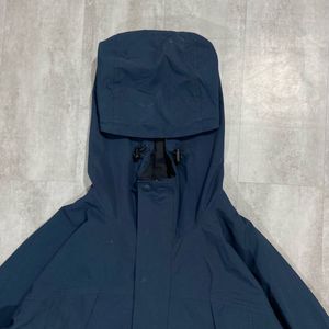 Uniqlo Modern Navy Utility Mountain Parka