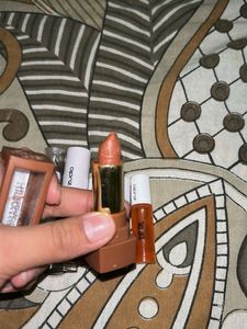 Zudio Lip Gloss &amp; Oil + lipstick Set
