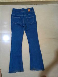 Girls / Teen Bootcut Jeans (Fits Waist 28)