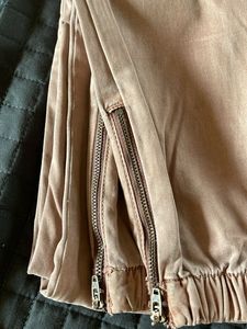 2 cargo pants