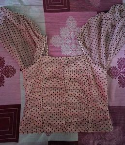 Chic crop Polka Dot Top