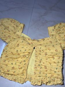 modarapido Yellow Floral Puff Sleeve Top