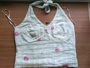 Halter Neck Floral Crop Top