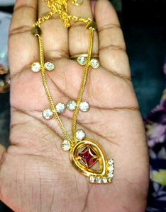 Gold Plated Necklace with Sparkling Stones 2 piece
