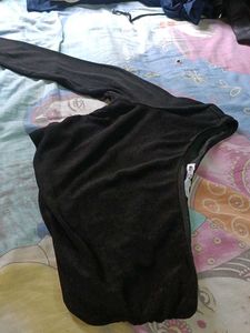 Black shiny top