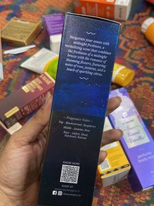 Aqualogica Midnight Bloom Body Mist