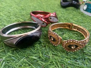 Set of 3 Designer open Bracelets