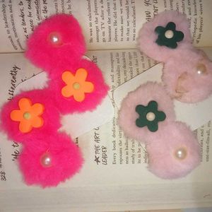 Fuzzy Flower Hair Clips (Set of 4)