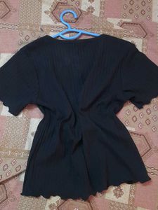Black Ribbed Short Sleeve Top