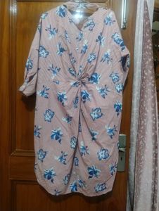 beautiful peach dress for femme and girly vibes