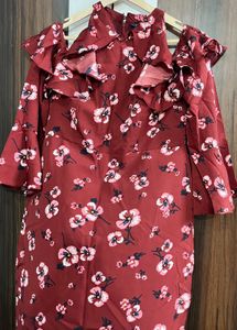 Chic Floral Cold Shoulder Dress