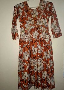Aliya cut Floral Print Dress🤎