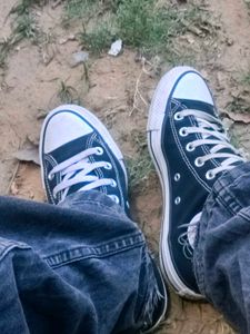Classic black High-Top Sneakers
