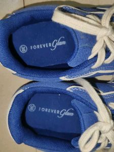 Blue &amp; White Casual Sneakers
