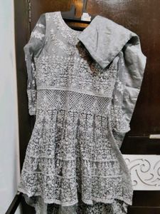 Embroidered Grey Kurta Set