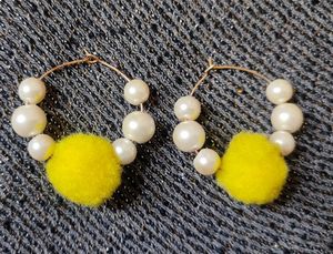 Pom Pom Earrings