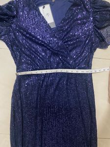 Sequin Navy Blue gown(available for a limited peri