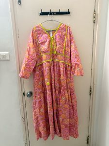 Pink Floral Print Tiered Maxi Kurta(never worn)
