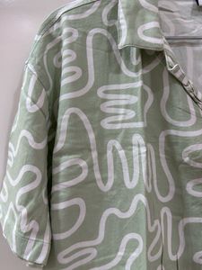 Pastel Crop Abstract Print Button-Up Shirt