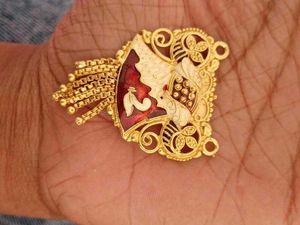 Gold Pleated Mangalsutra