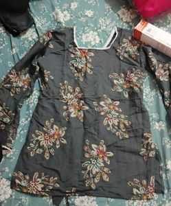 Elegant Floral Print corset Kurti short