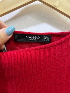 Chic Red Cold Shoulder Top