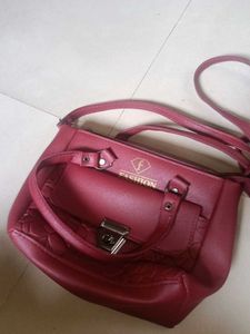 Chic Red Shoulder Bag