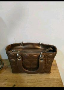 Elegant Quilted Handbag💥