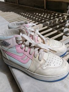 Stylish Mid-Top Sneakers