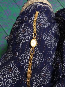 Elegant Gold Tone Oval Watch
