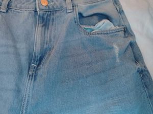 Dragon Print Distressed Baggy Jeans