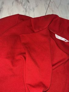 Red Collared Cape Top