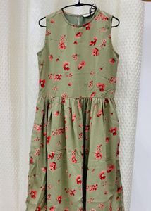 Floral Print Sleeveless Dress