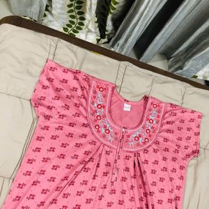 🌸🌺 Pink Floral Nightgown 🌺🌸