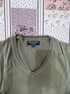 Peter England Men's V-Neck Ombre Knit Sweater