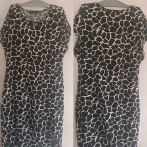 Sleeveless Women's Dresses