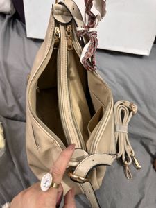Elegant Beige Shoulder Bag