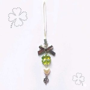 clover keychain 🍀 phone keychai