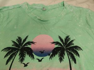 Beach Vibes Graphic Tee