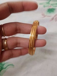 1 कड़ा Gold Bangles 6 month गारंटी colour