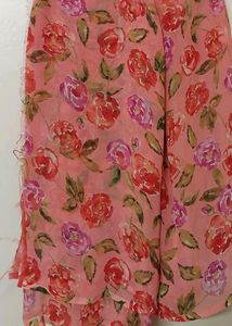 💃FLORAL DESIGN SAREE💃
