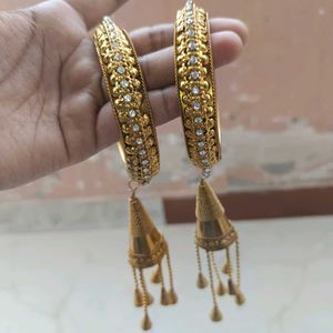 GOLDEN METAL LATKAN BANGLES 3