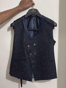 Men's Znaab Navy Blue Embroidered Waistcoat