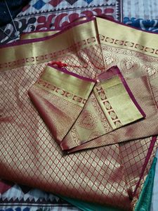 Bridal Exquisite Silk Saree with Blouse piece