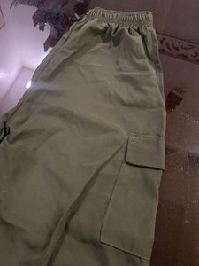 Olive Green Cargo Baggy Pants