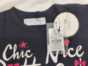 Chic Navy Blue Graphic T-Shirt